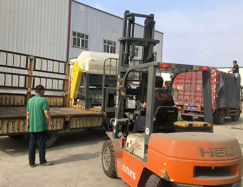 Máquina de desmontaje de PCB enviada a la provincia de Guangxi, China