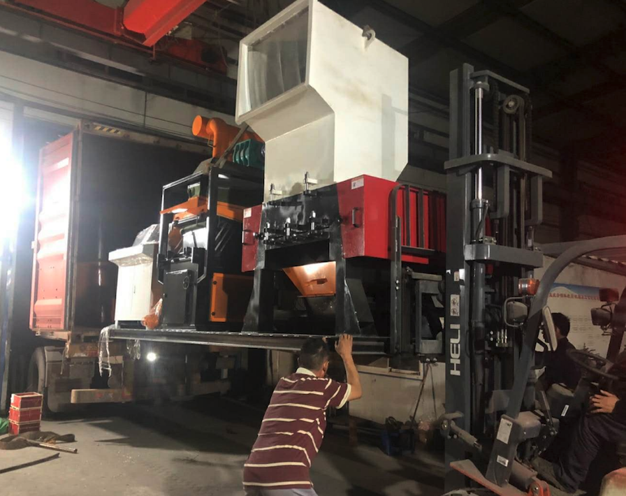 Waste copper wire recycling machine delivering to Bulgaria