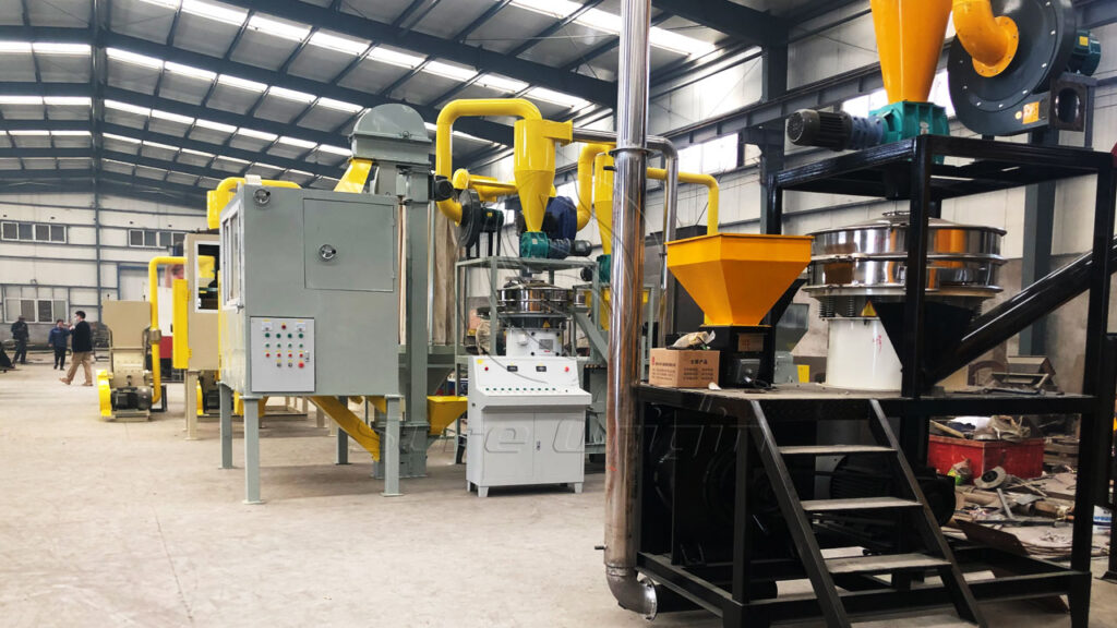What are the advantages and characteristics of aluminum composite panel recycling equipment