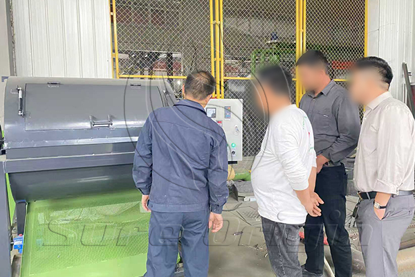 Anhui Customer Visited Our Factory to Inspect PCB Components Dismantling Machine
